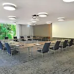 Monrepos מלון