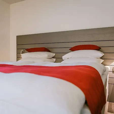 Отель Monrepos Людвигсбург