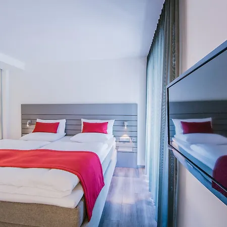 Отель Monrepos Людвигсбург