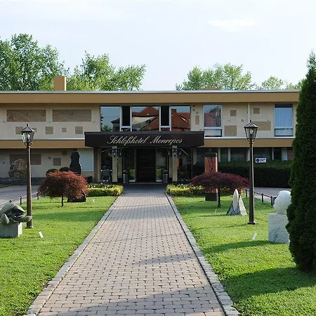 Monrepos Hotel 4*