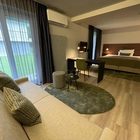 Monrepos 4* Ludwigsbourg