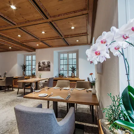 Monrepos Hotel 4*