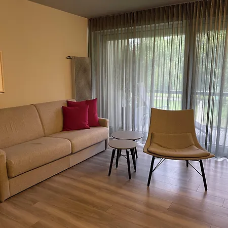 Отель Monrepos 4*