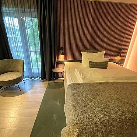 Szálloda Monrepos 4*