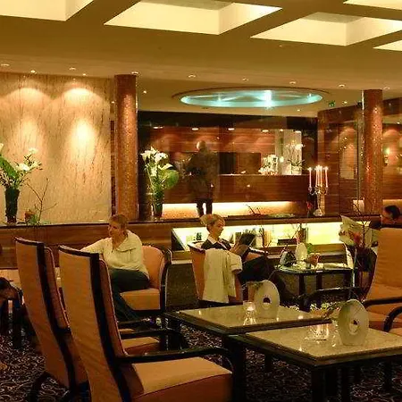 Monrepos Hotel 4*